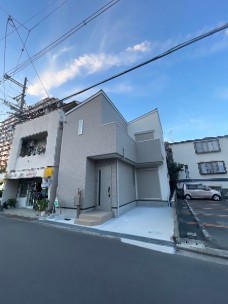 松原市東新町、新築一戸建ての画像です