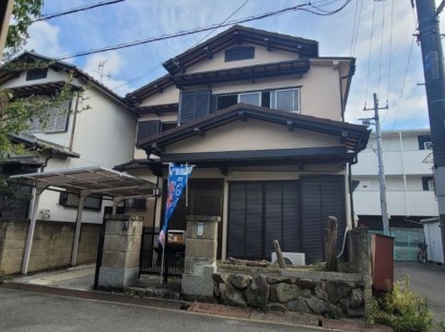 羽曳野市南恵我之荘、中古一戸建ての画像です