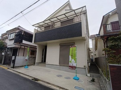 藤井寺市小山、中古一戸建ての画像です
