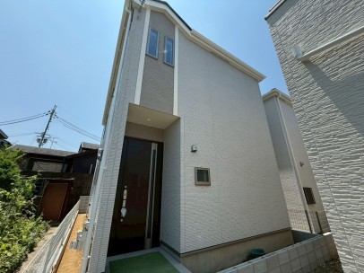 松原市三宅中、新築一戸建ての画像です