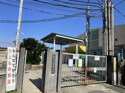 松原市岡、新築一戸建ての小学校画像です
