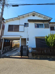 羽曳野市東阪田、中古一戸建ての画像です