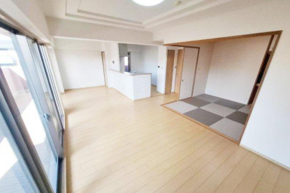 藤井寺市恵美坂、中古マンションの画像です