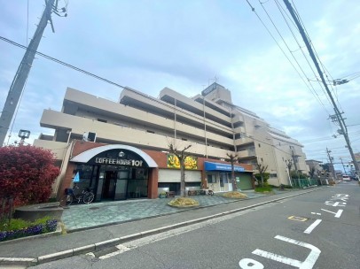 松原市東新町、中古マンションの画像です