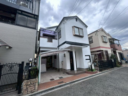 松原市東新町、中古一戸建ての画像です