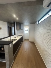 守山市勝部３丁目の一戸建ての画像です