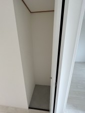 守山市浮気町のマンションの画像です