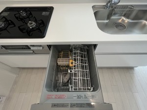 守山市浮気町のマンションの画像です