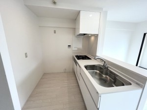 守山市浮気町のマンションの画像です