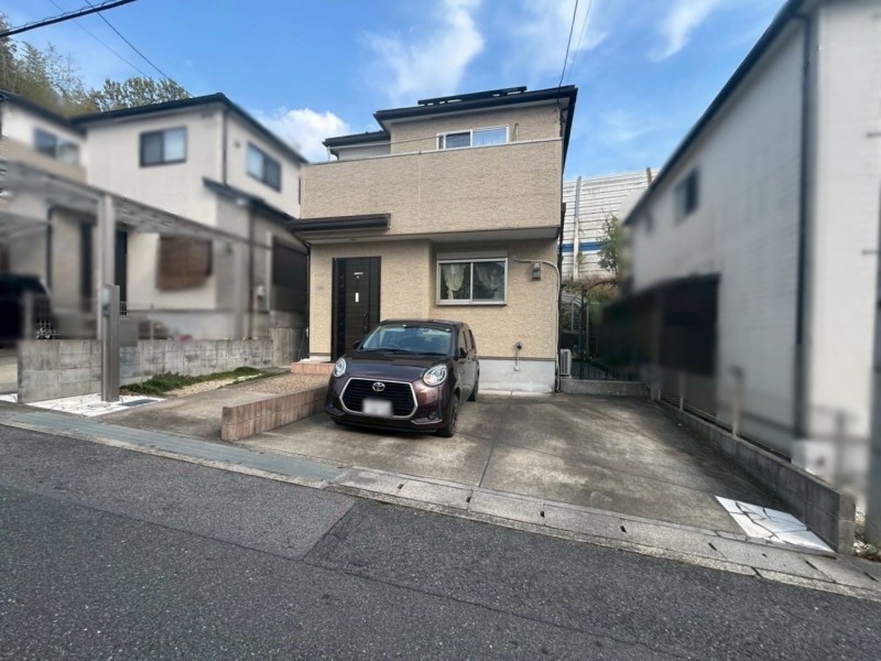 草津市桜ケ丘2丁目の一戸建ての画像です