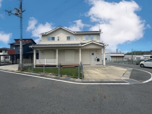栗東市林、一戸建ての外観画像です