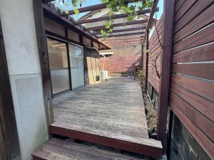 草津市野路９丁目の一戸建ての画像です