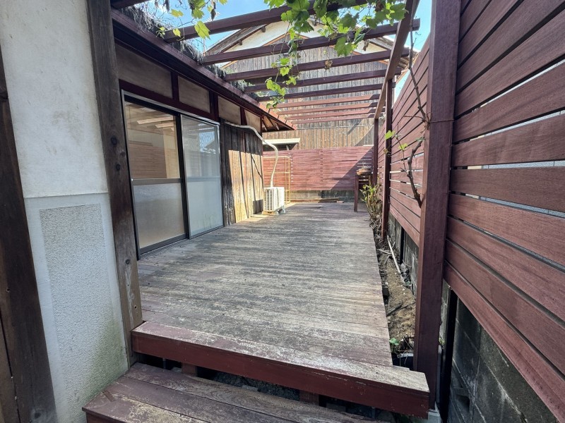 草津市野路９丁目の一戸建ての画像です