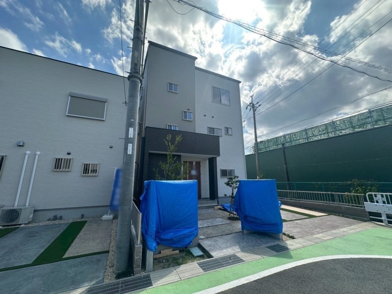 草津市西渋川２丁目の一戸建ての画像です