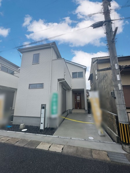 草津市平井５丁目の一戸建ての画像です