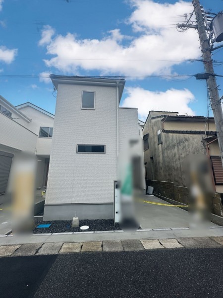 草津市平井５丁目の一戸建ての画像です