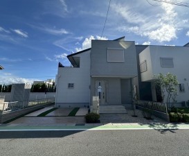 草津市西渋川２丁目の一戸建ての画像です