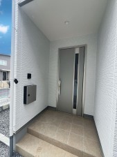 草津市追分南９丁目の一戸建ての画像です