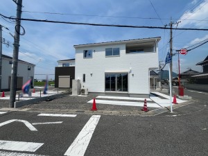 栗東市高野の一戸建ての画像です
