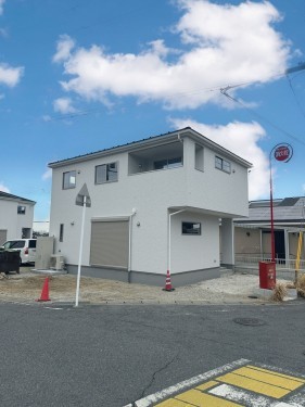 栗東市高野、一戸建ての外観画像です