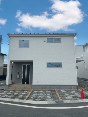 栗東市高野、一戸建ての外観画像です