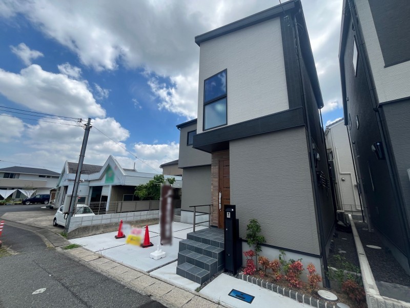草津市新浜町の一戸建ての画像です