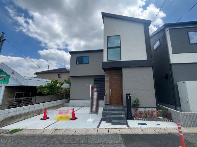 草津市新浜町の一戸建ての画像です