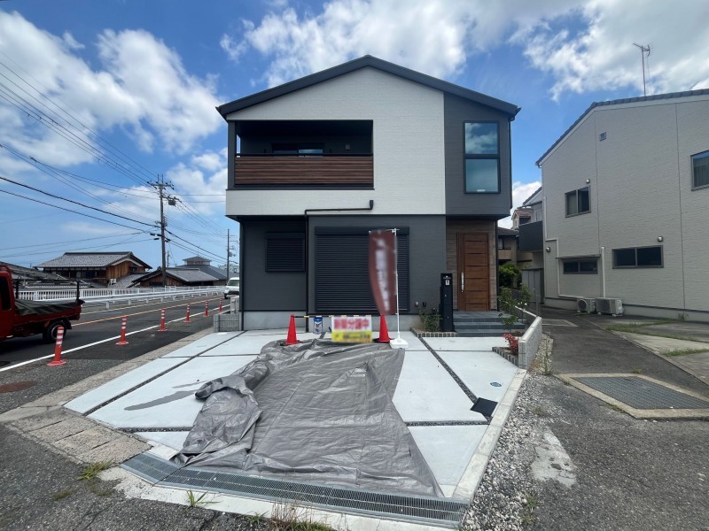 草津市新浜町の一戸建ての画像です