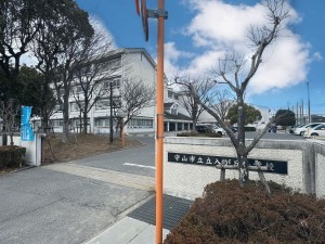 守山市吉身町のマンションの画像です