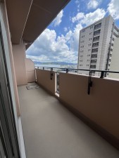 栗東市野尻のマンションの画像です