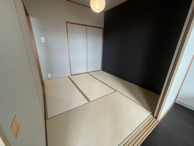 栗東市野尻のマンションの画像です