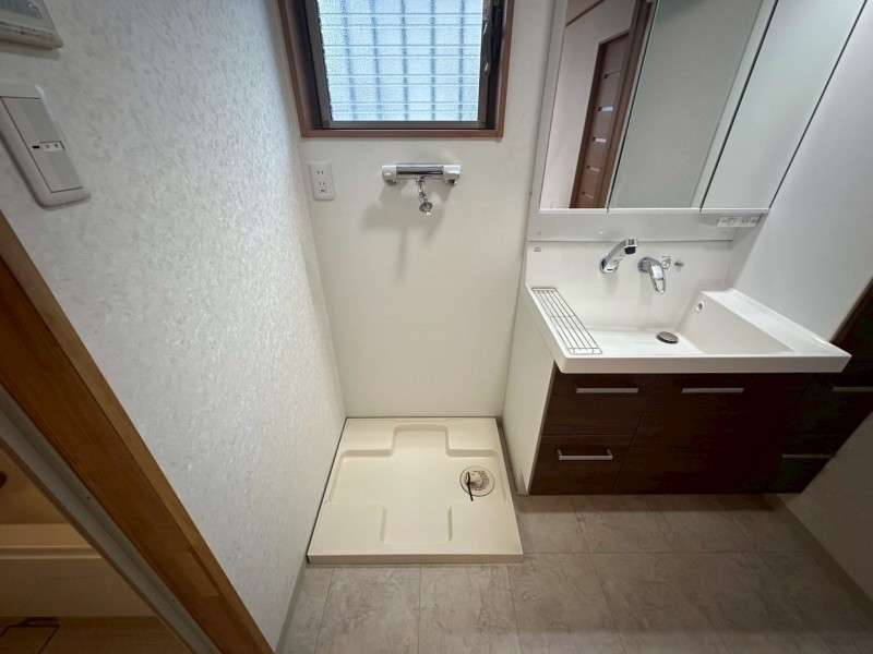 守山市守山２丁目の一戸建ての画像です