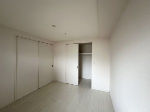 守山市勝部１丁目のマンションの画像です