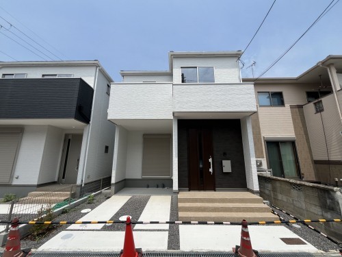 草津市上笠２丁目、一戸建ての外観画像です