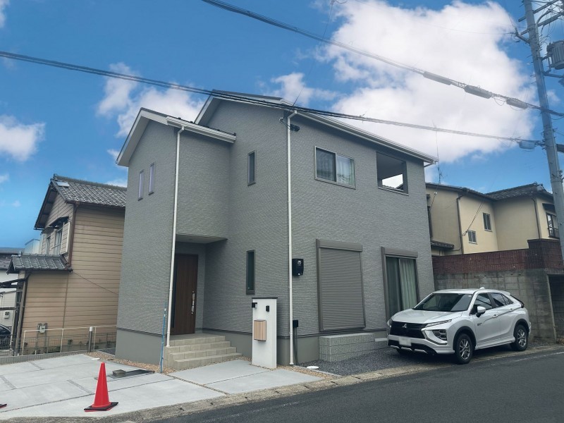 草津市笠山５丁目の一戸建ての画像です