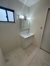 守山市守山３丁目の一戸建ての画像です