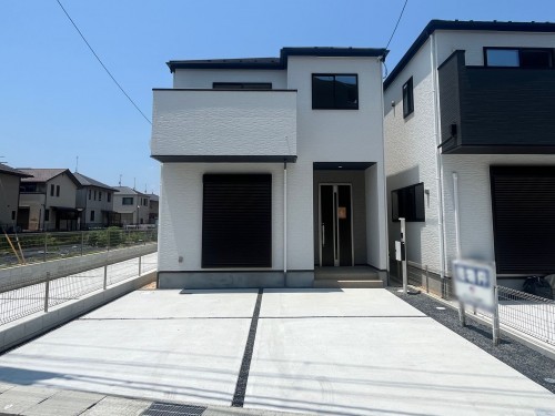 栗東市中沢２丁目、一戸建ての外観画像です