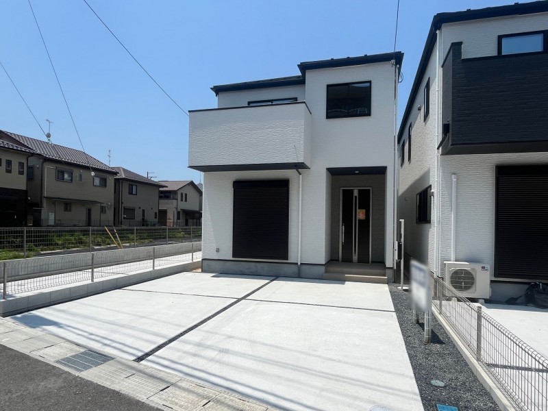 栗東市中沢２丁目の一戸建ての画像です