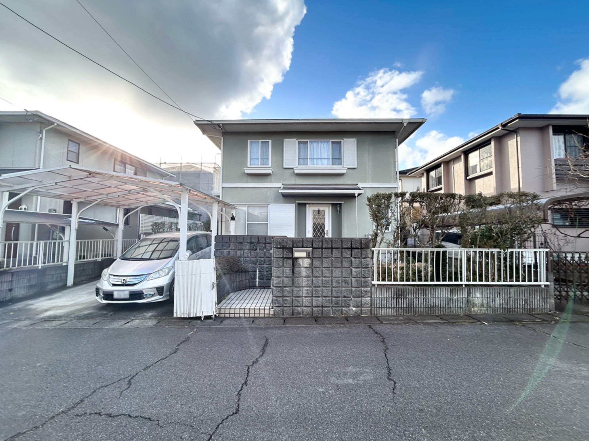 中古戸建て 大津市陽明町 5LDK+小屋裏収納の写真(滋賀県草津市)