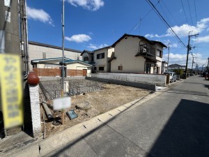 栗東市小柿８丁目の一戸建ての画像です