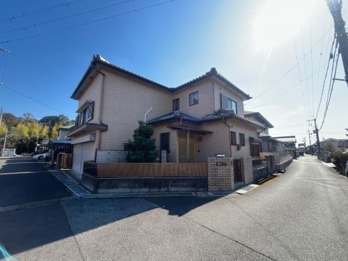 草津市平井３丁目、一戸建ての外観画像です