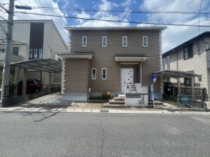 草津市南笠町の一戸建ての画像です