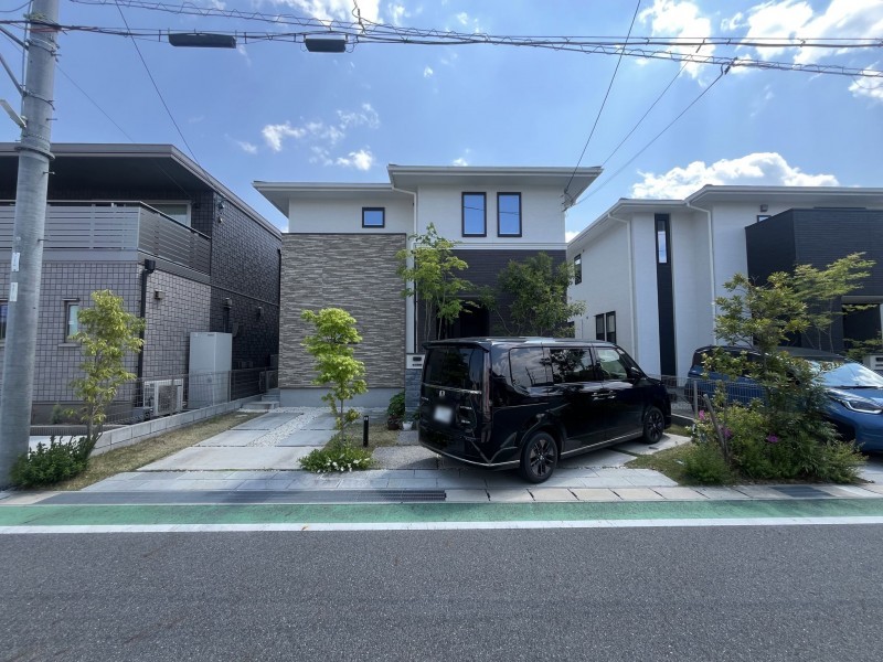 草津市南草津プリムタウン１丁目の一戸建ての画像です