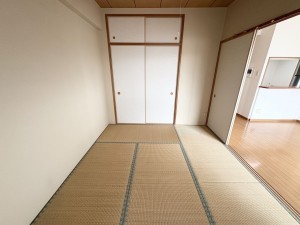 守山市梅田町のマンションの画像です