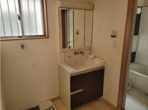 栗東市安養寺３丁目の一戸建ての画像です