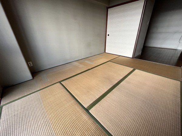 大阪市城東区関目、マンションの寝室画像です