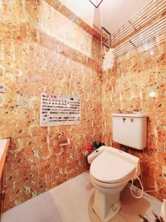 大阪市都島区片町、マンションのトイレ画像です