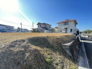 宮崎市小松台西、土地の画像です