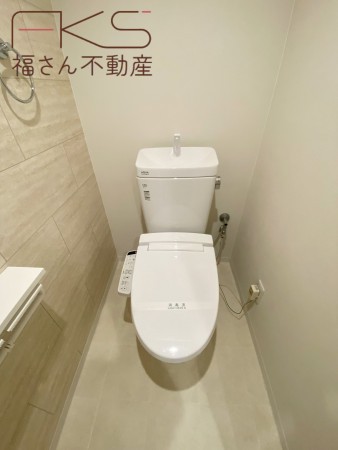 大阪市生野区新今里、マンションのトイレ画像です
