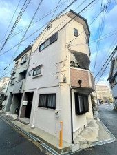 大阪市旭区今市、中古一戸建ての外観画像です